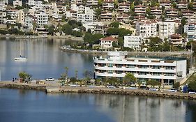 Bodrum Gulluk Marina Suites