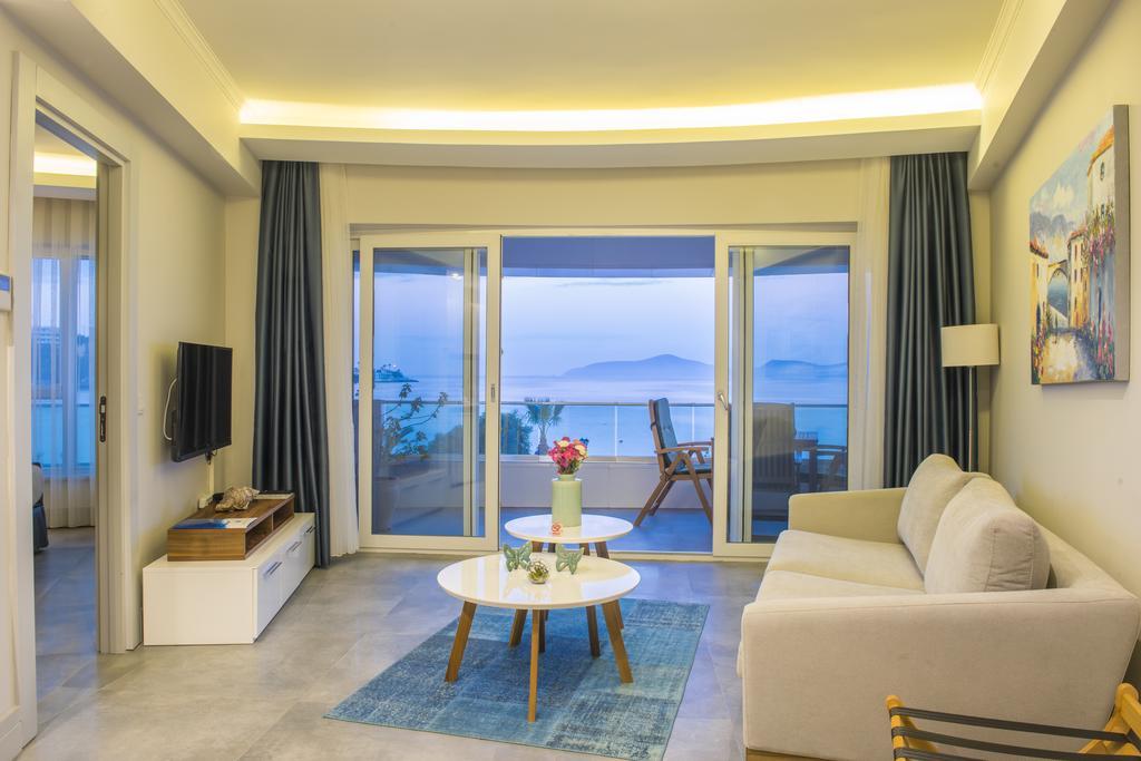 Bodrum Gulluk Marina Suites Dış mekan fotoğraf