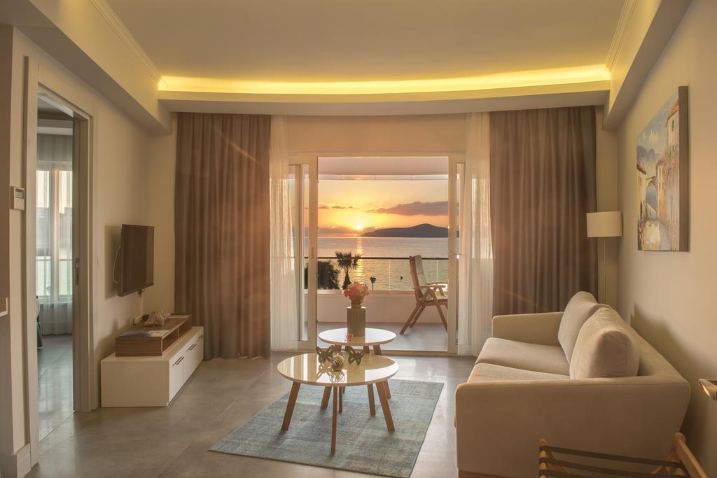 Bodrum Gulluk Marina Suites Dış mekan fotoğraf